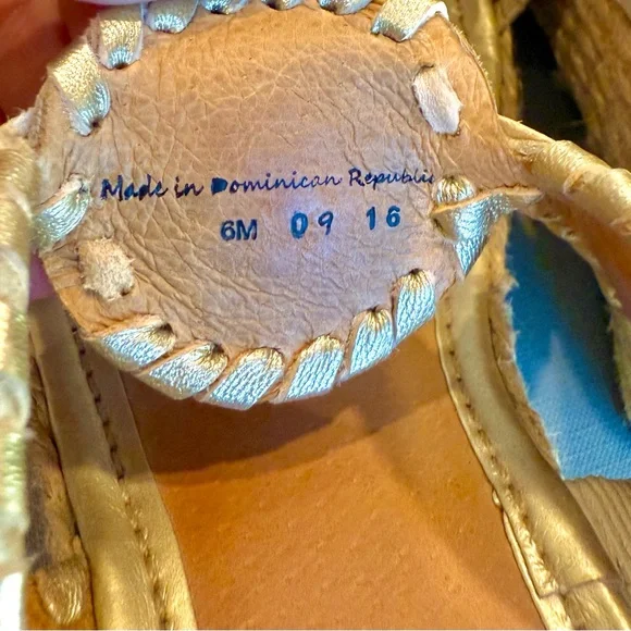 Classic Jack Rogers Cream and Gold Shelby Espadrille Sandals - Size 6 - Picture 8 of 8